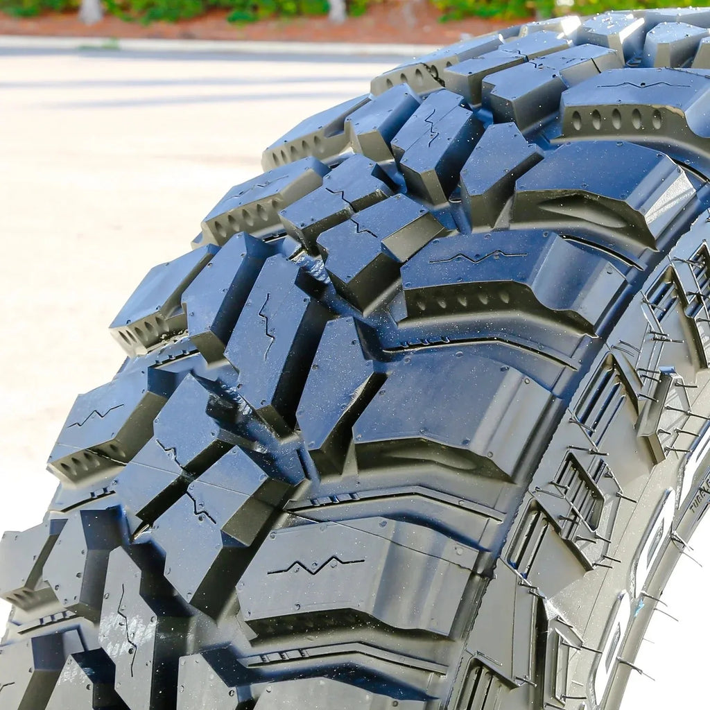 Set of 4 (FOUR) Cooper Discoverer STT Pro LT 275/70R18 125/122P E 10 Ply MT M/T Mud Tires