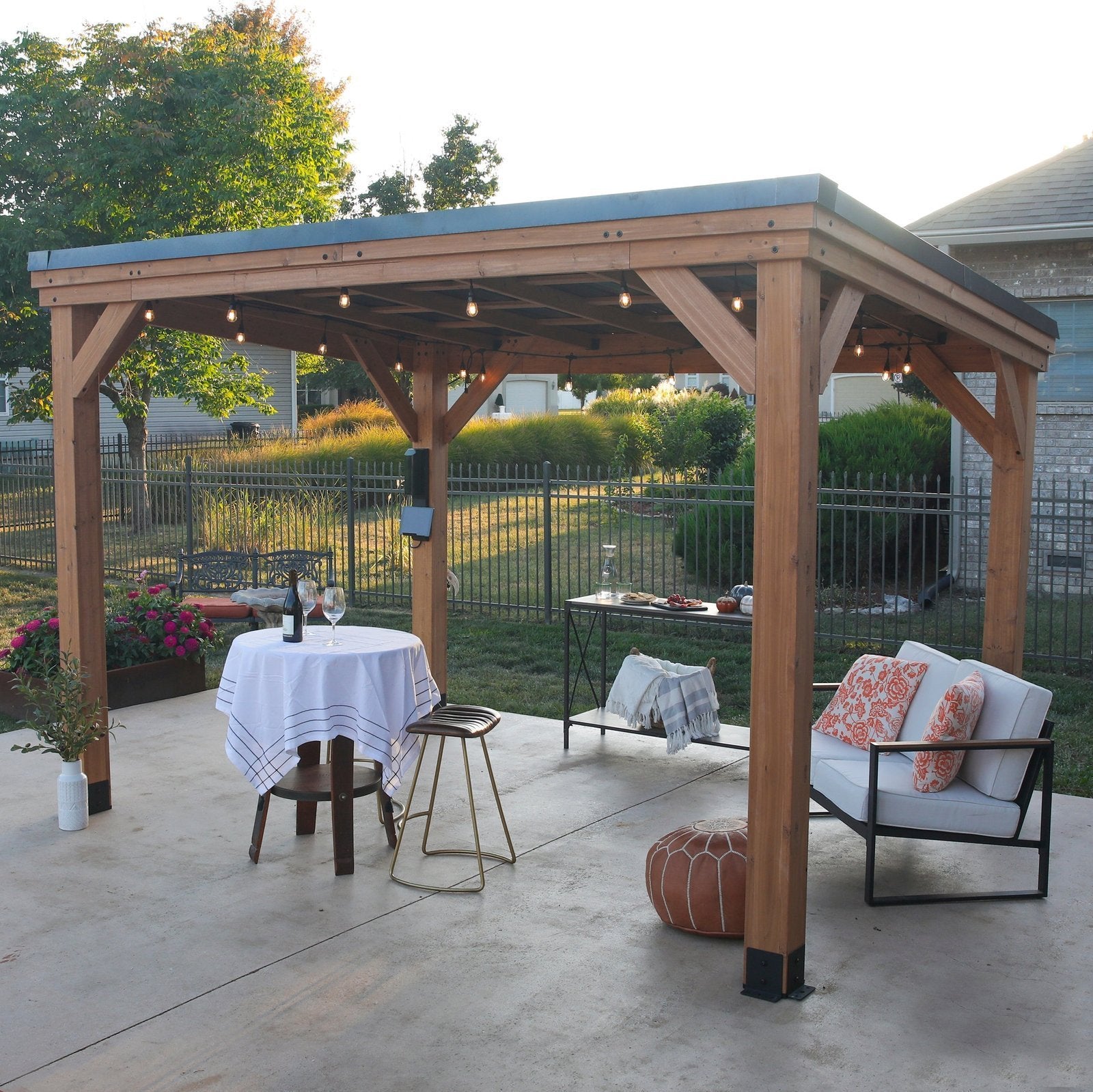 Backyard Discovery 12��9.5 Arcadia Gazebo