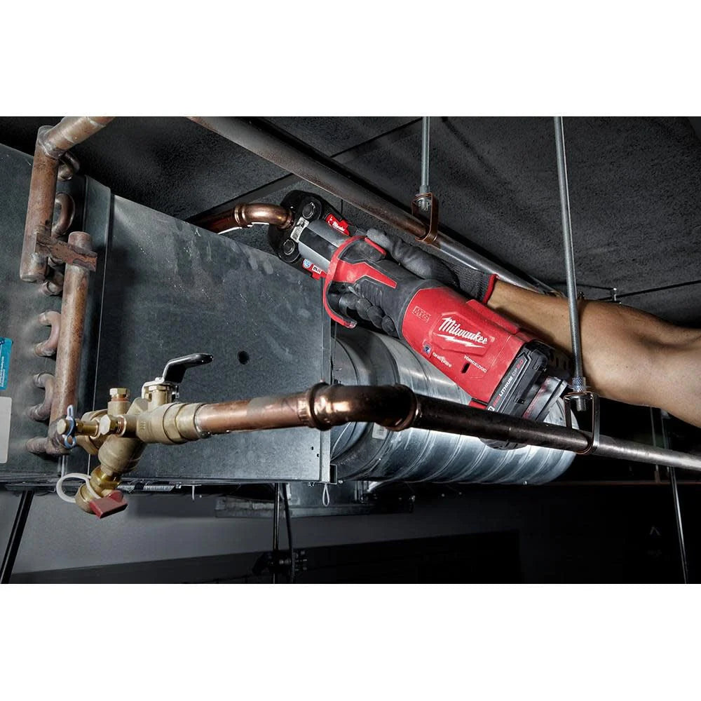 Milwaukee M18 FORCE LOGIC crimping tool with ONE-KEY and 1/2