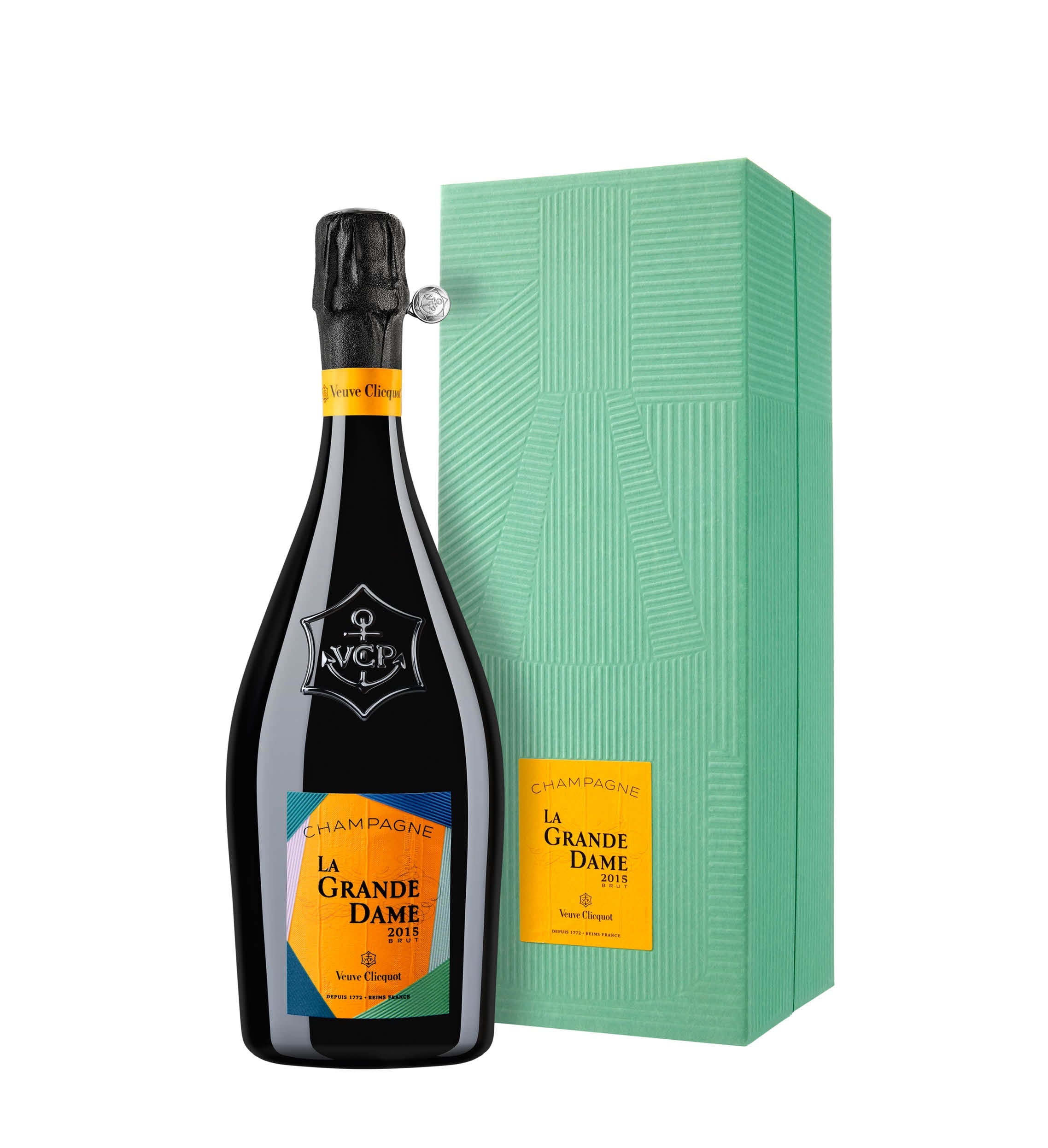 La Grande Dame 2015 with Leather Accessory