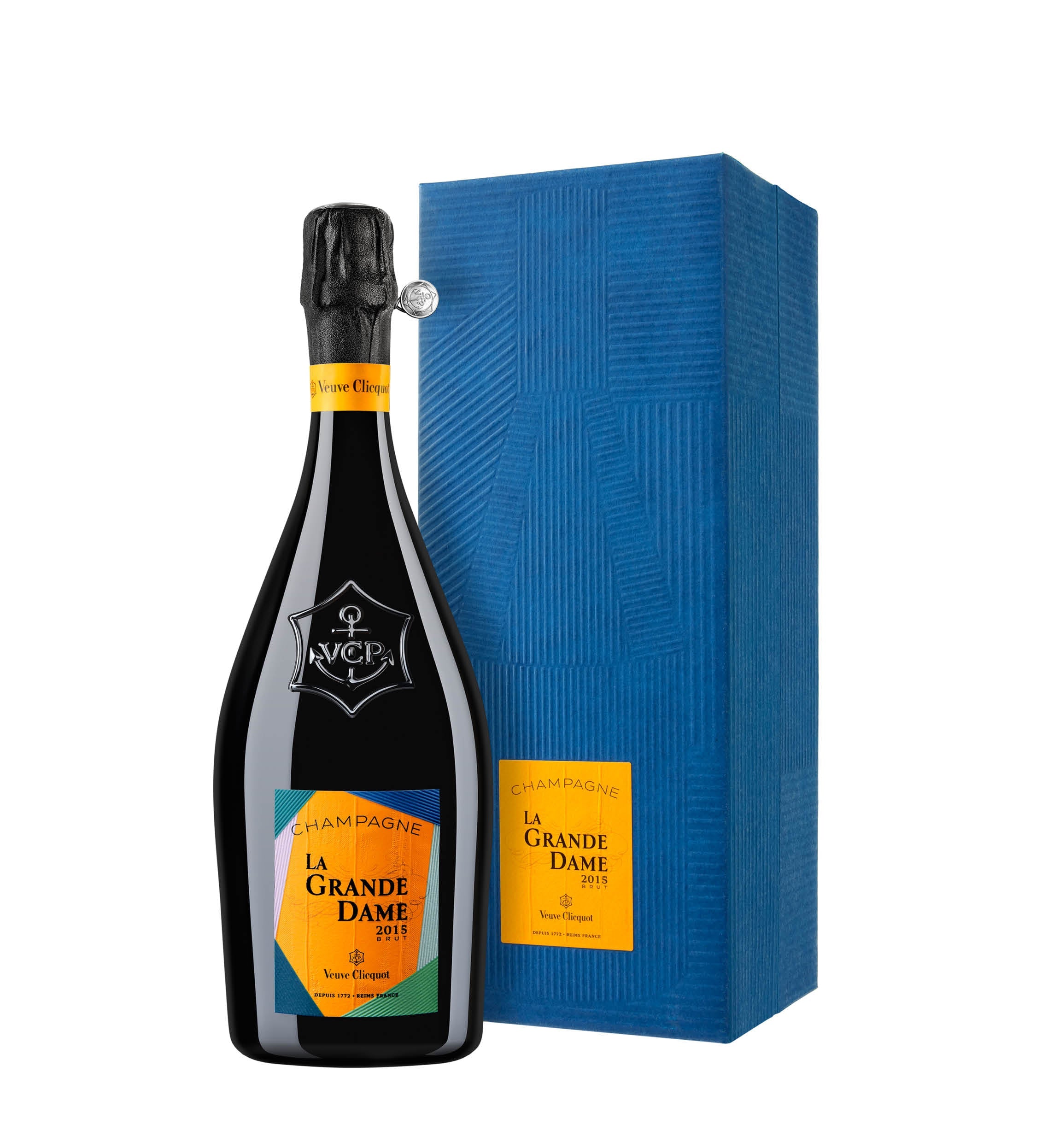 La Grande Dame 2015 with gift