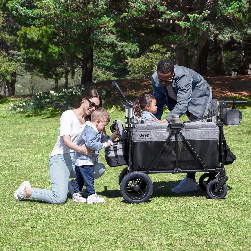 Jeep Wrangler Deluxe 4-seater stroller by Delta Children Premium Quad stroller